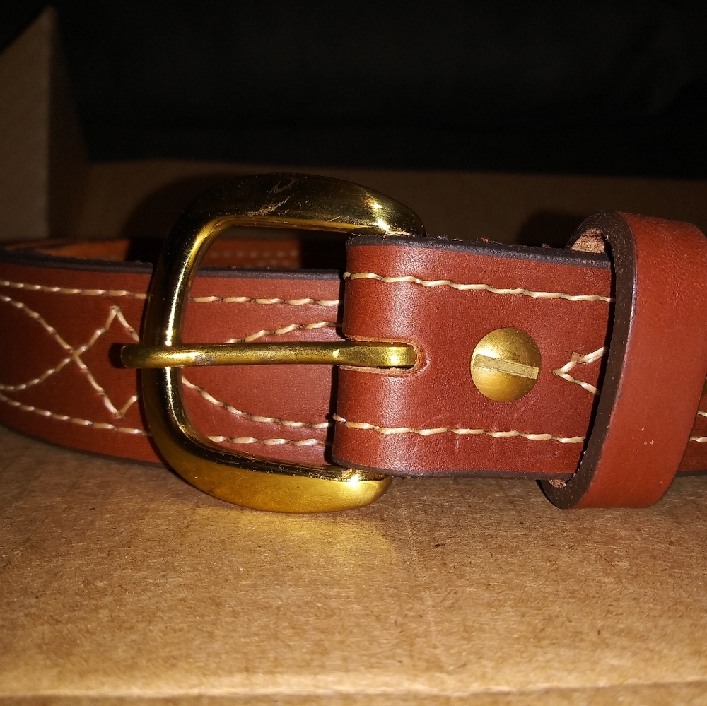 Very nice, Hunter brand top suede lined belt. New!